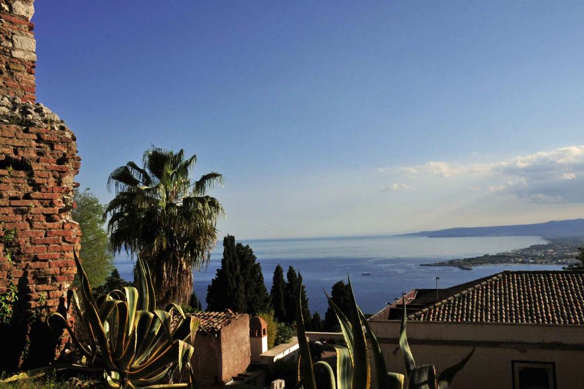 Traumblick vom Theater in Taormina